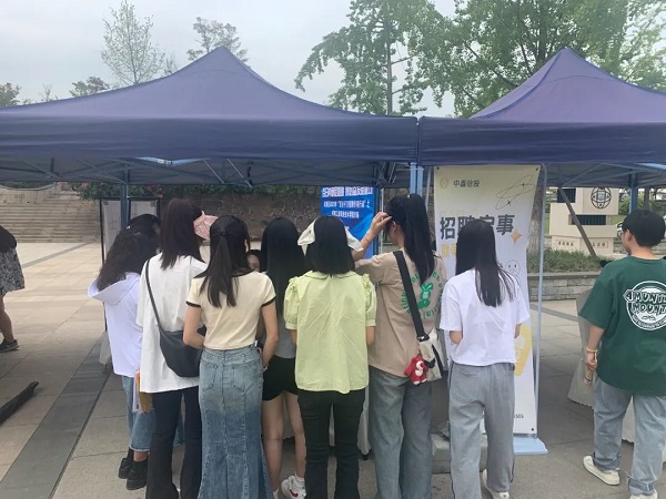 “線上+線下”促精準就業(yè)，這幾場“百日千萬”招聘會有成效！ 第4張